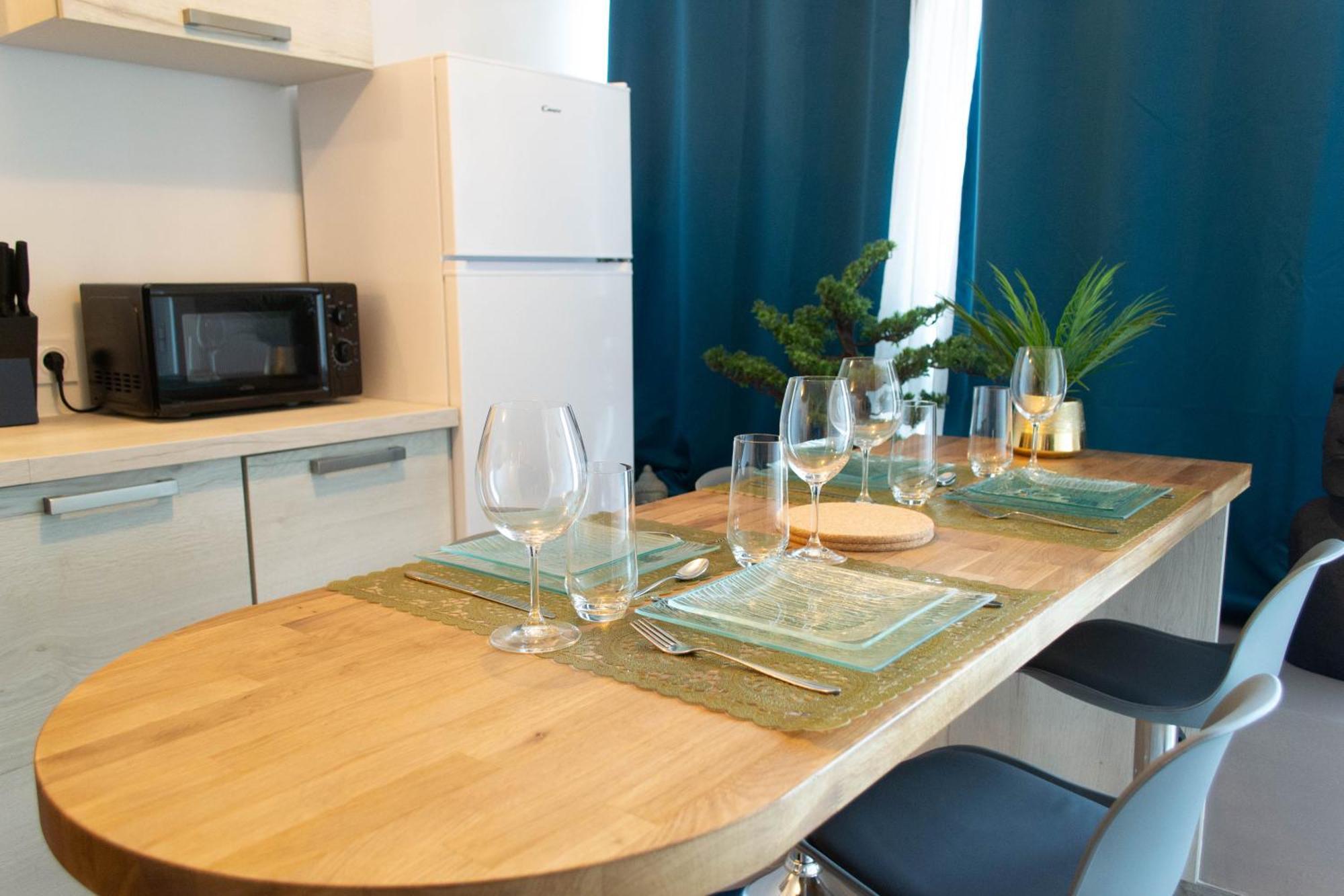 Nid Paisible Apartment Baud Exterior photo